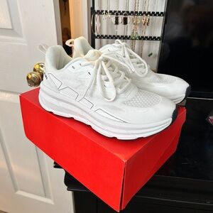 Amazon White Athletic Running Shoes